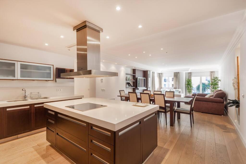 Bright Elegant 3Bdr Apartment In Puerto Banus Μαρμπέλλα Εξωτερικό φωτογραφία