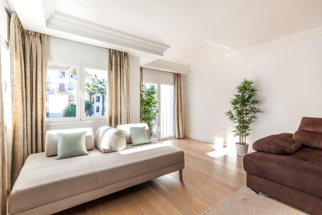 Bright Elegant 3Bdr Apartment In Puerto Banus Μαρμπέλλα Εξωτερικό φωτογραφία